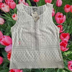 White Lace G.H. Bass & Co Tank Top Medium